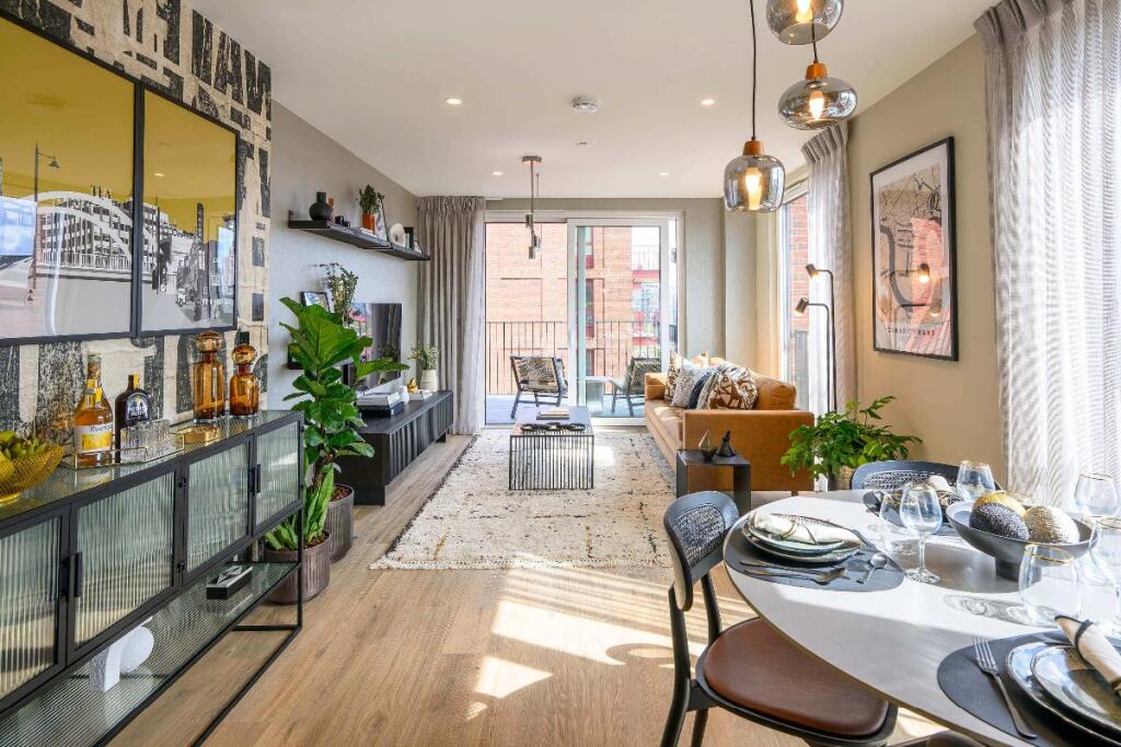 Main image of property: Heron Collection, Heron Wharf