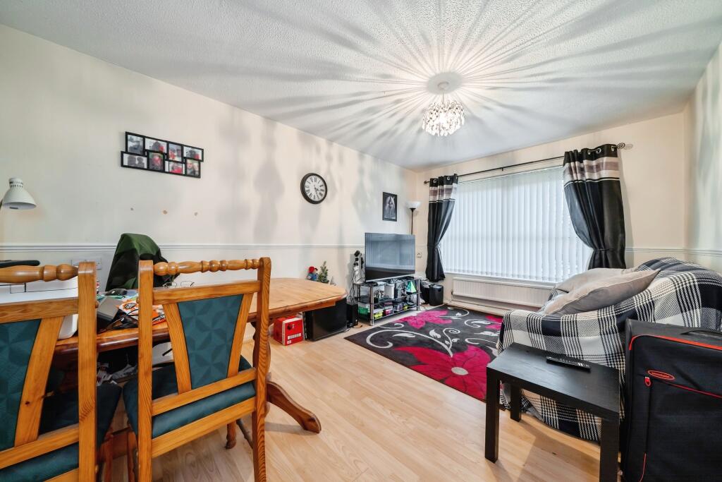 Sheffield Close, Great Sankey, Warrington, WA5 photo 3