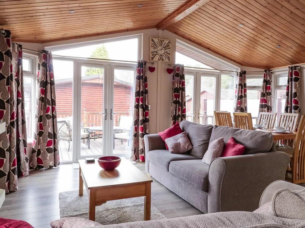 3-bed caravan on White Cross Bay Holiday Park & Marine, Ambleside Road, Windermere, LA23 1LF, £140,000