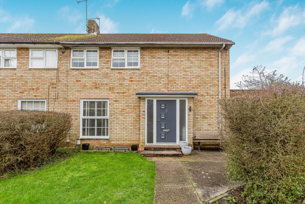 Main image of property: West Mead, Welwyn Garden City, Hertfordshire, AL7