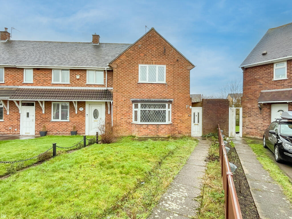 2-bed terraced on Parry Road, Wolverhampton, £170,000