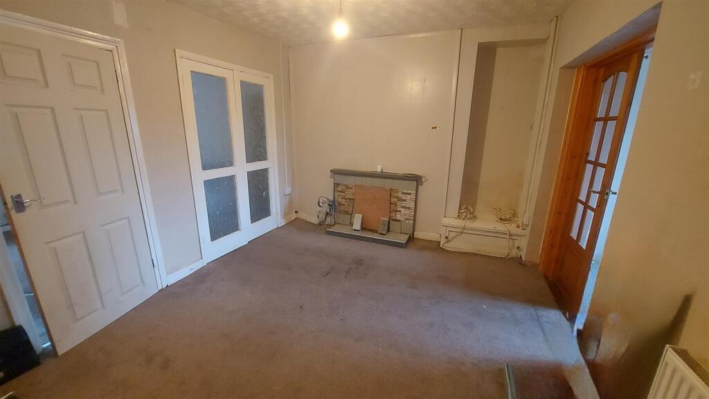 House in Cardiff, Maesteg - View 5