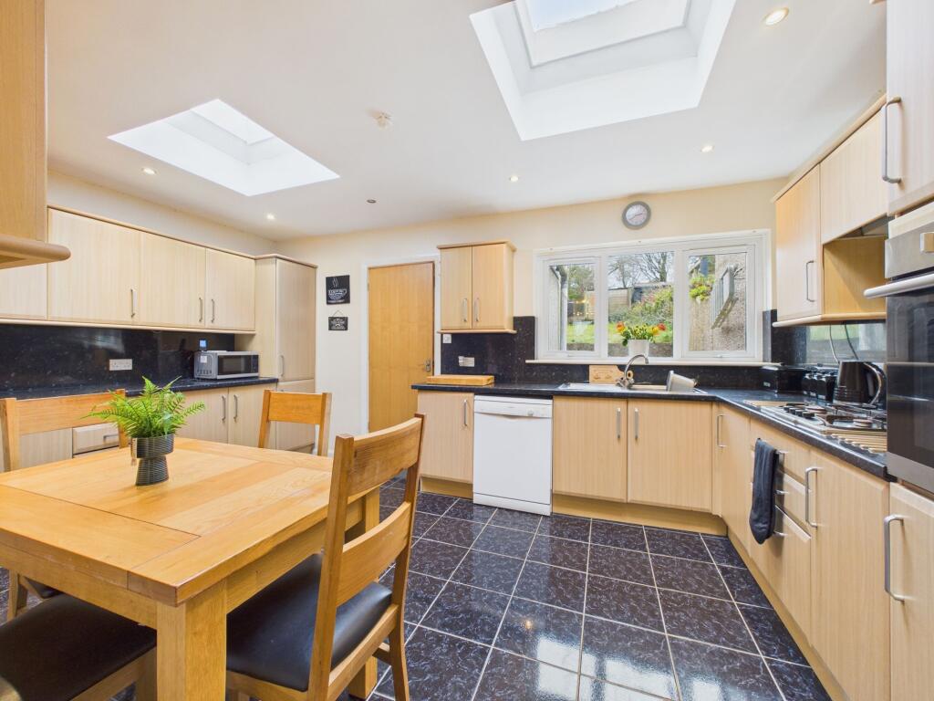 40, Lawrenny Street, Neyland, SA73 photo 2