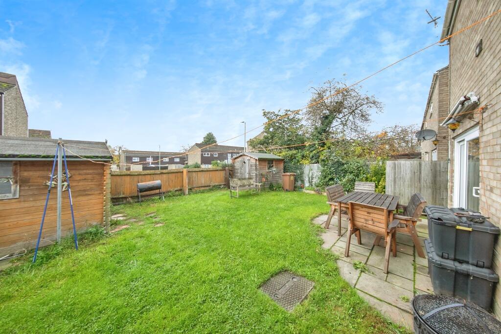 Raydon Way, Great Cornard, Sudbury photo 4