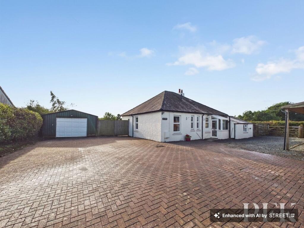 3-bed detached on Aspatria, Wigton, CA7, £315,000