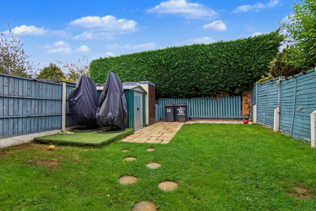 Britten Close, Nuneaton, CV11 photo 4