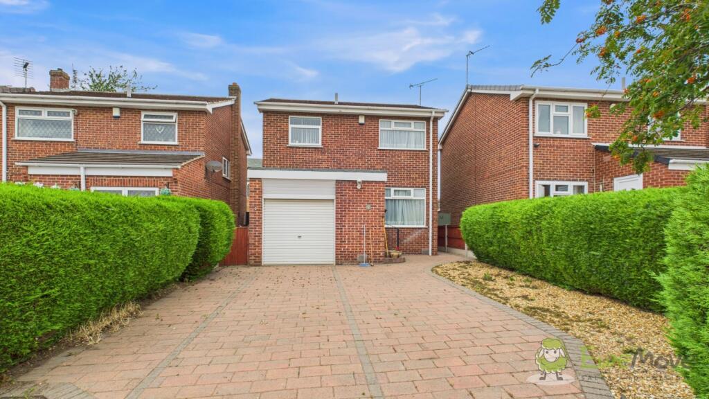 3-bed detached on 6 Raleigh Terrace, Doncaster, £180,000