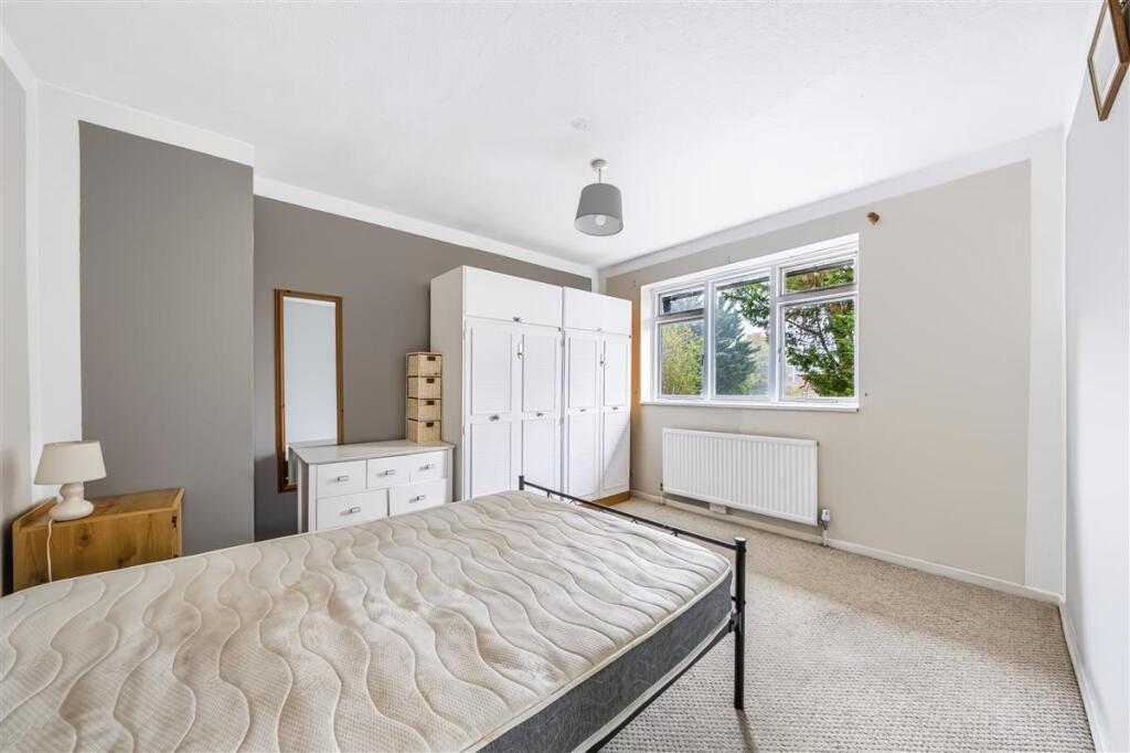 House in London, Putney Vale - More