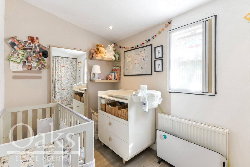 Apartment in London - View 5