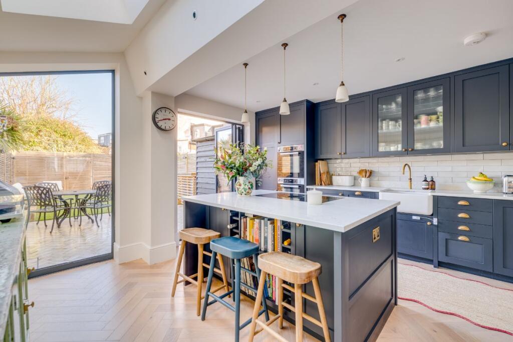 Main image of property: White Hart Lane, Barnes