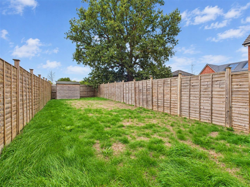 House in Worcester - View 4