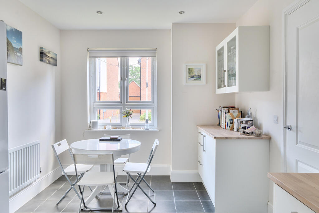 Alexander Road, Bristol, BS16 photo 4