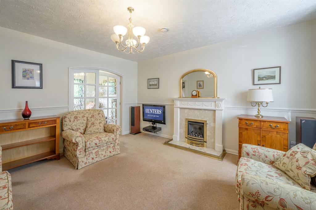 House in Dudley - View 3