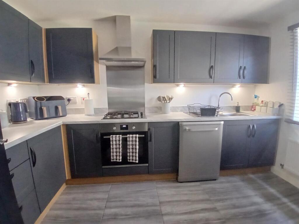 Edinburgh Road, Saxon Meadows, Nuneaton - View 3