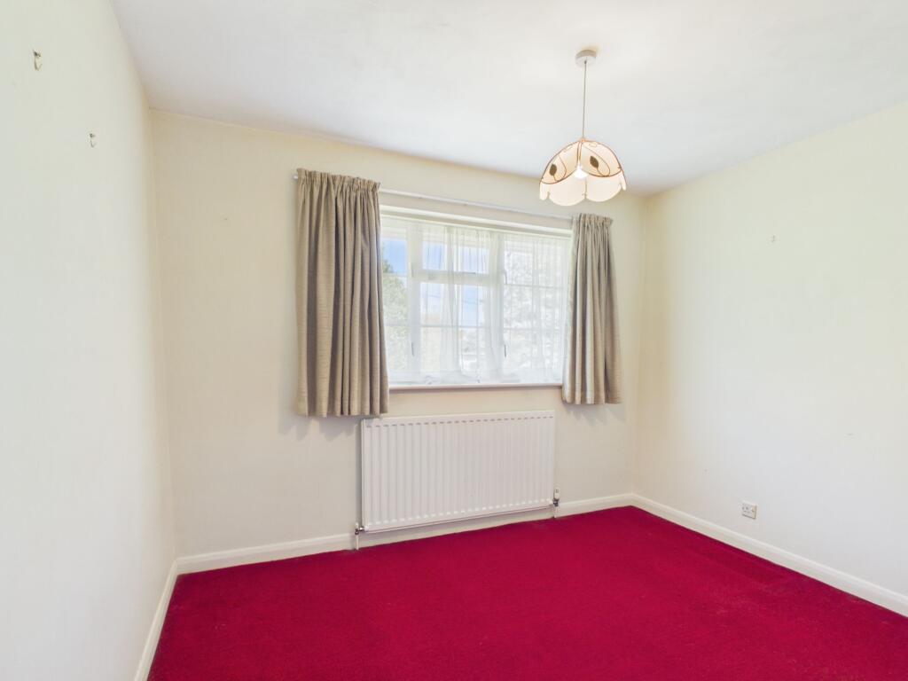 House in Basingstoke and Deane, Bramley - More