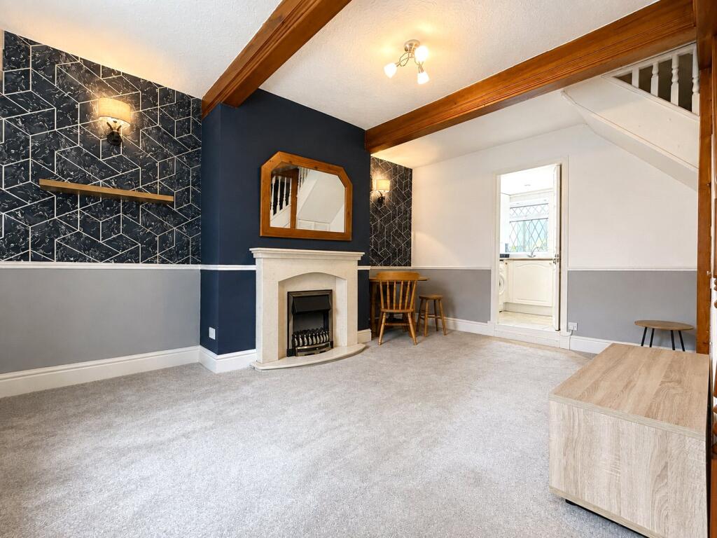 House in Oldham, Saddleworth - View 4