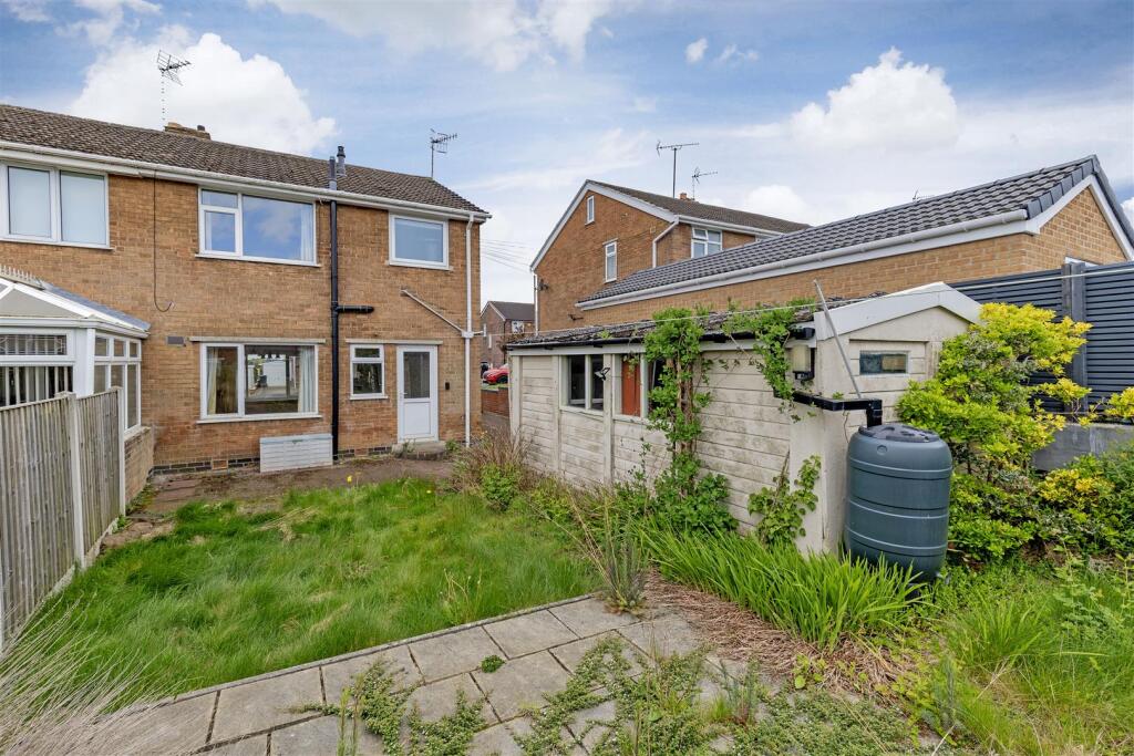 Norwood Avenue, Hasland, Chesterfield photo 4
