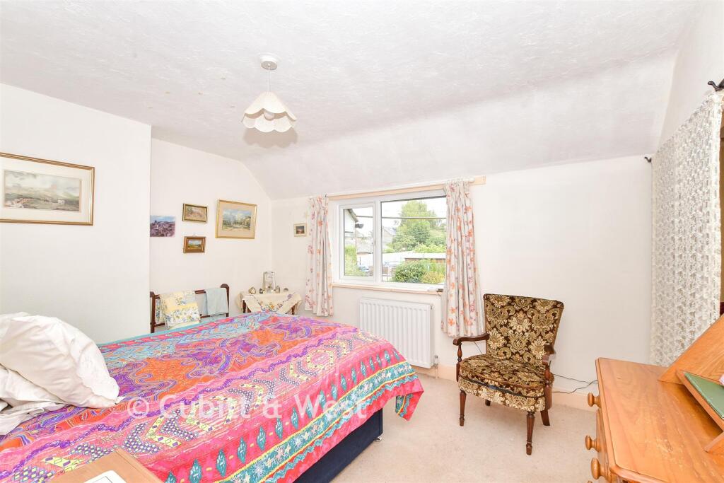 House in Horsted Keynes - More