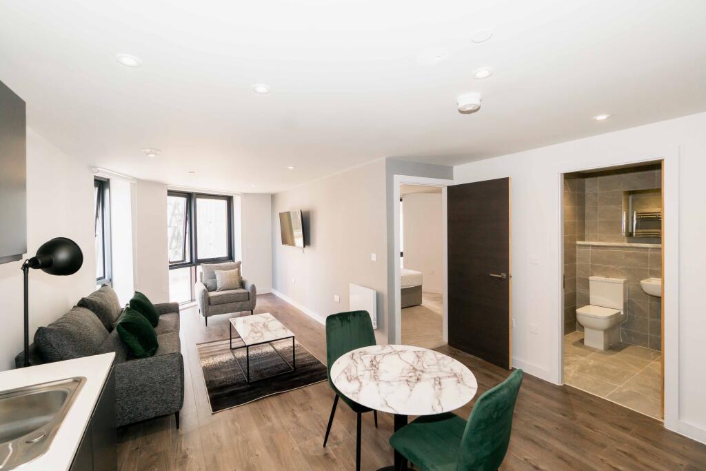 Apartment in Liverpool - View 4