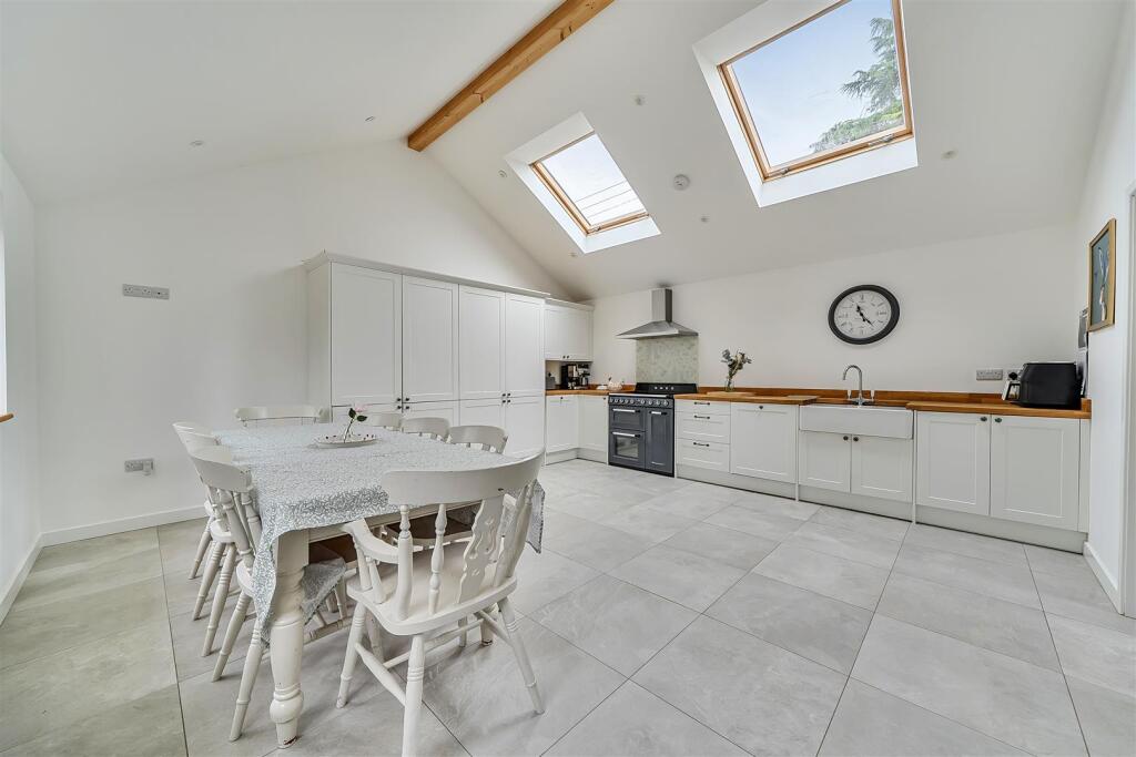 Yeoford, Crediton photo 2