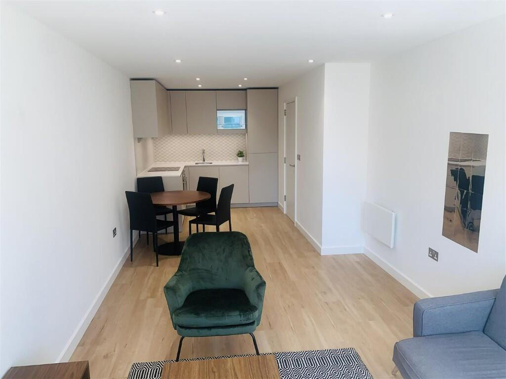 Cornelia House, Caversham Road, Colindale South, London, NW9 photo 4