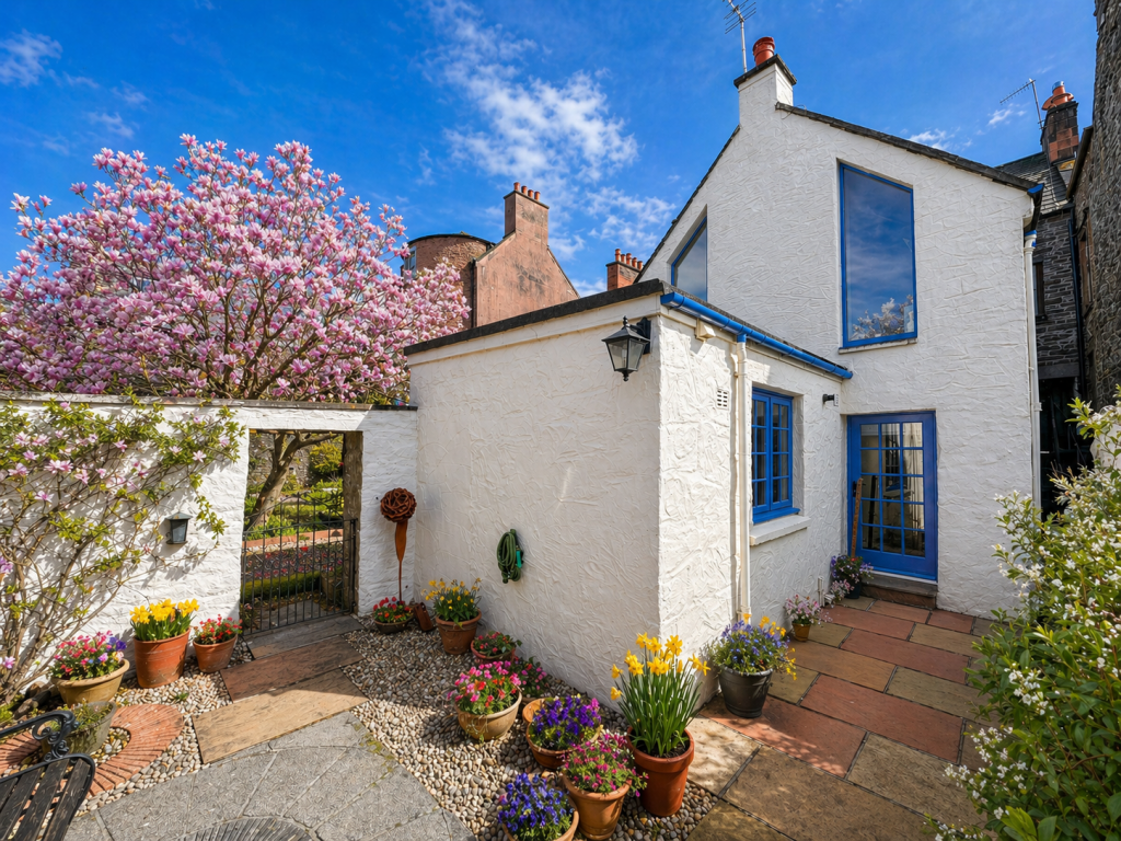 Main image of property: Cherry Tree Cottage, 14a High Street, Kirkcudbright