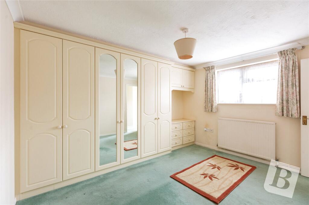 Broad Oaks, Wickford, Essex, SS12 photo 4