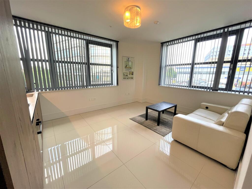 Main image of property: Manhattan Business Park West Gate, Ealing