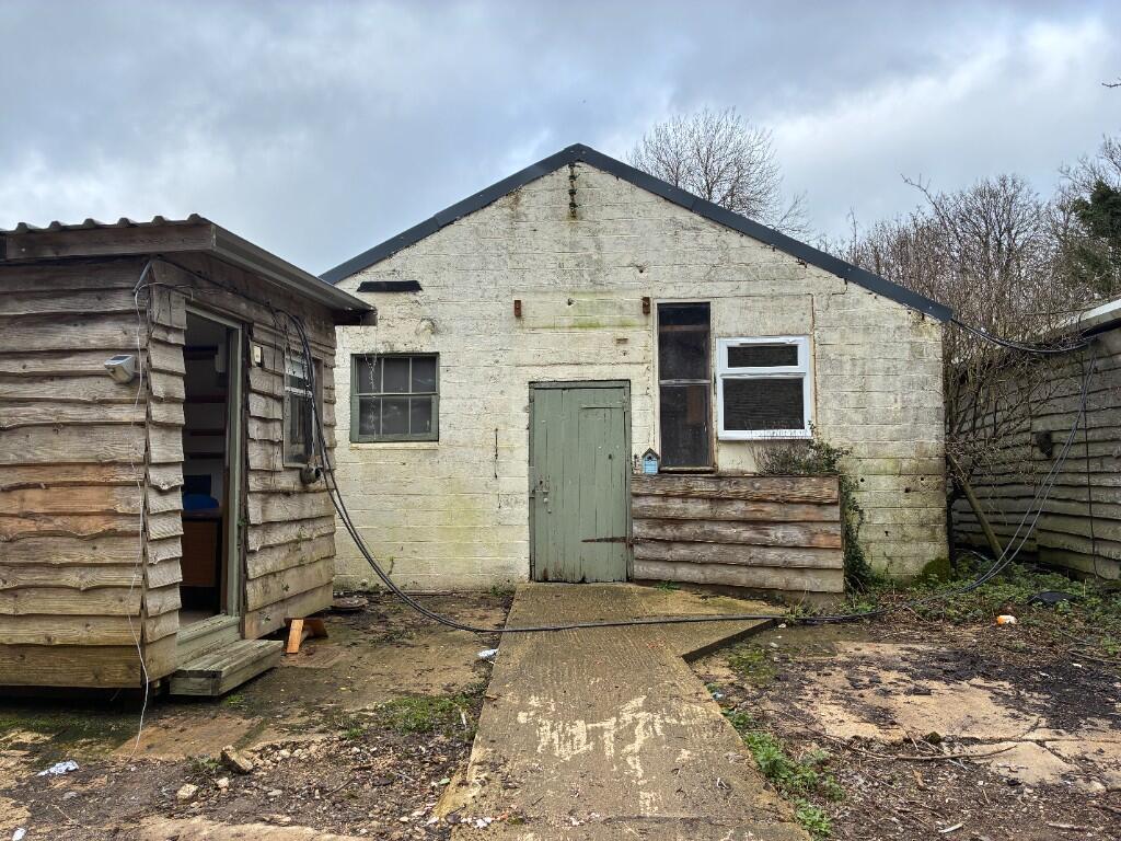 Main image of property: GL8 8XW