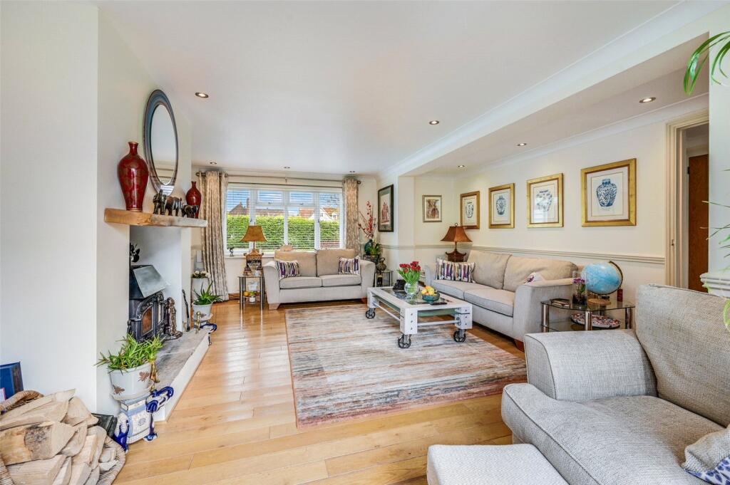 House in Uttlesford, Great Dunmow - View 5