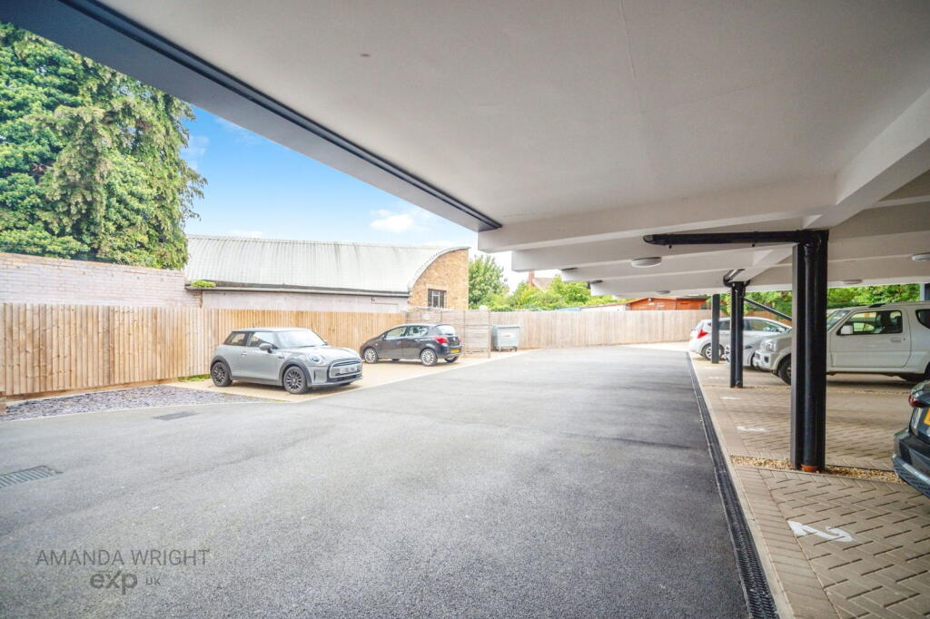 Kings Road, Flitwick, Bedford, Bedfordshire, MK45 photo 3