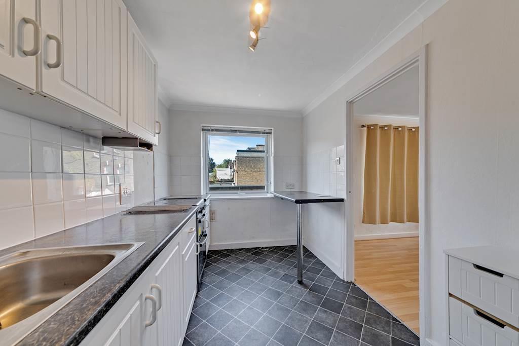 Apartment in London, Anerley - View 3
