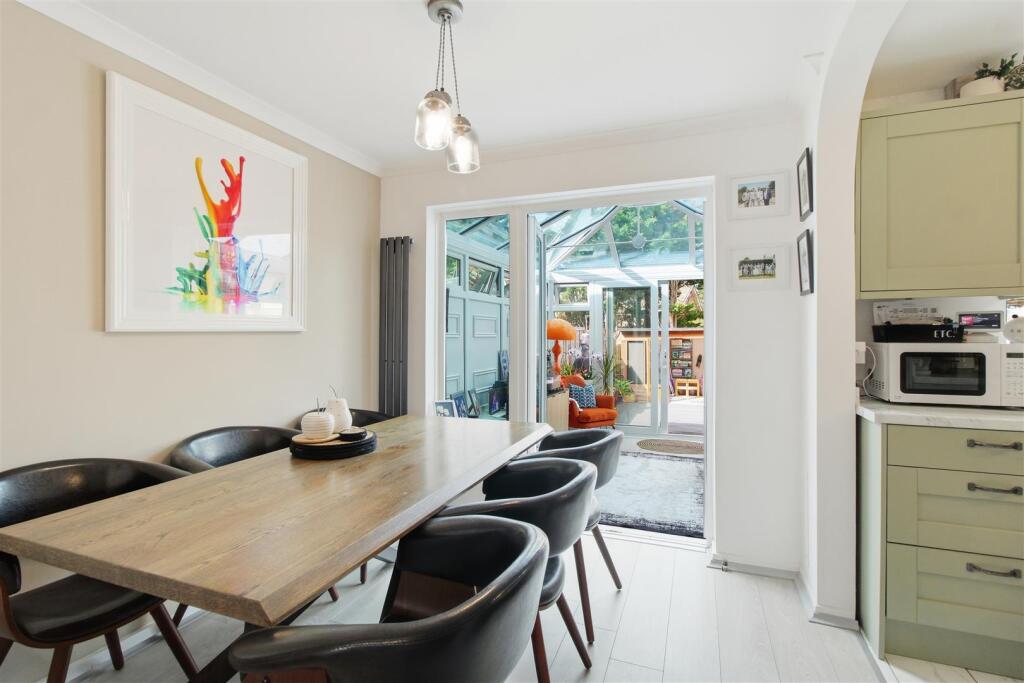 House in Brighton - View 4