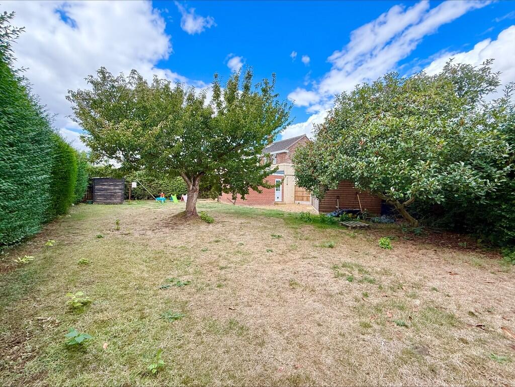 House in Great Yarmouth, Rollesby - View 3