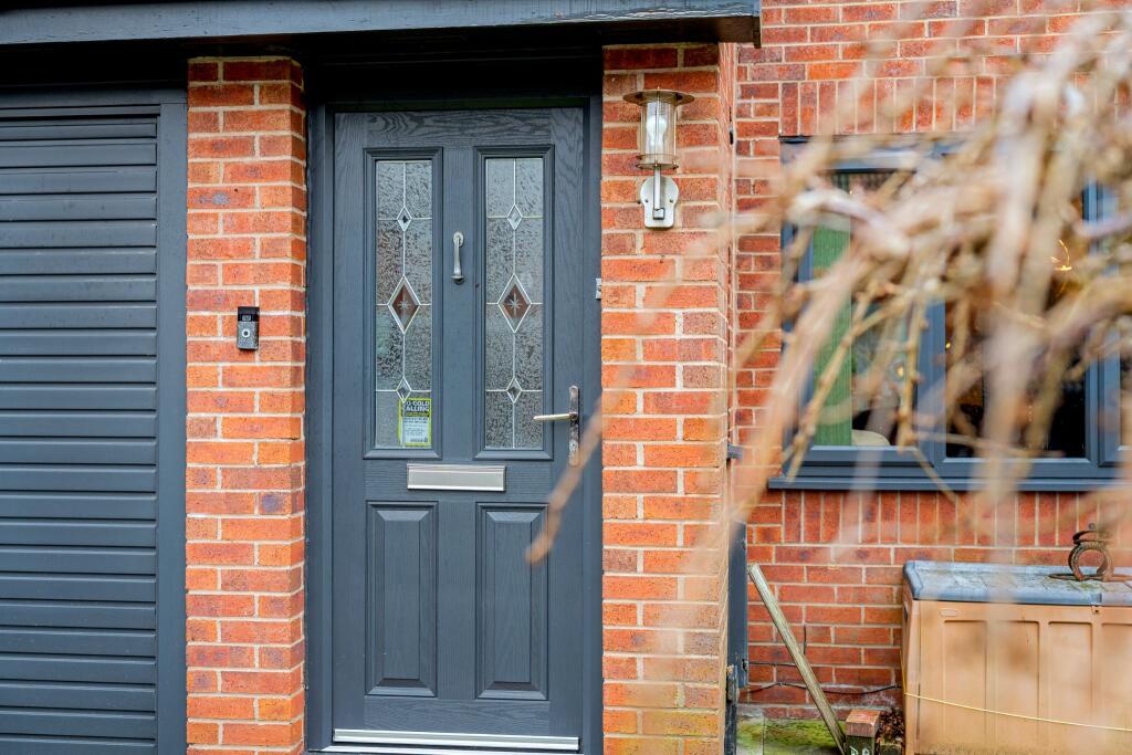 Templecombe Drive, Belmont, Bolton, BL1 7TD photo 2