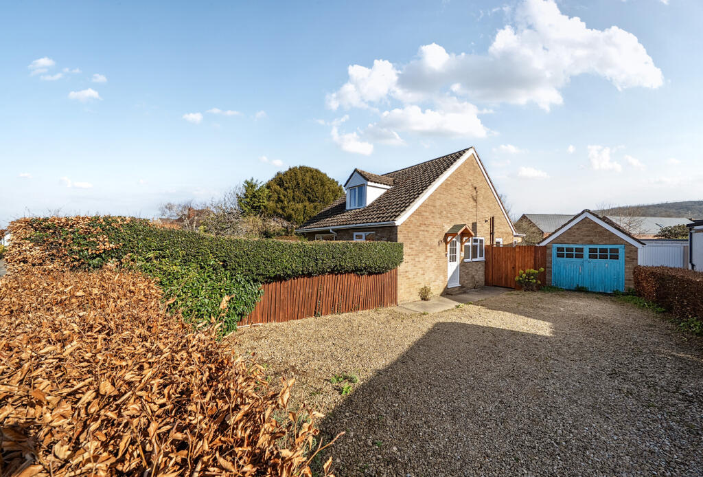 House in Tewkesbury, Bishop's Cleeve - View 5