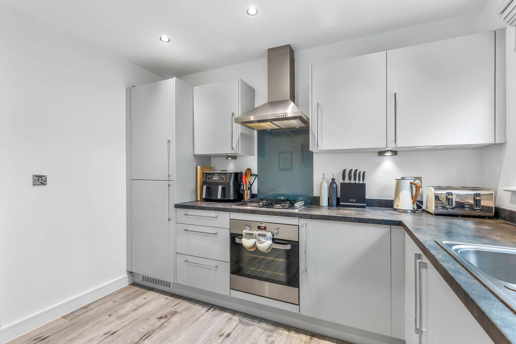 Additional image 10 of Lund Avenue, Glusburn, North Yorkshire, BD20 8FN