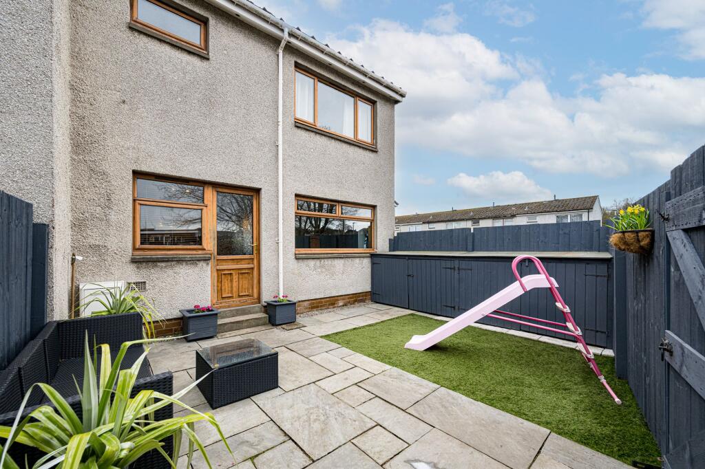 Main image of property: Melfort Place, Dundee, DD3