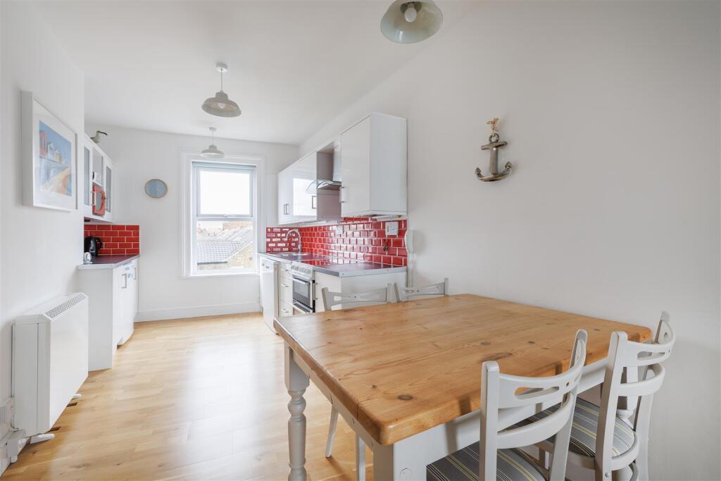 Apartment in East Suffolk, Southwold - View 5