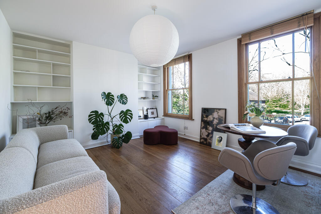 Main image of property: Southwark Park Road, London, SE16