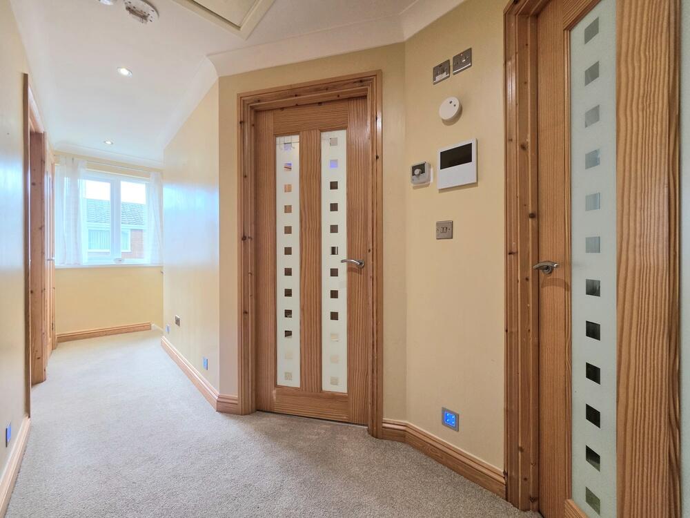 Apartment in Gateshead, North East - View 3