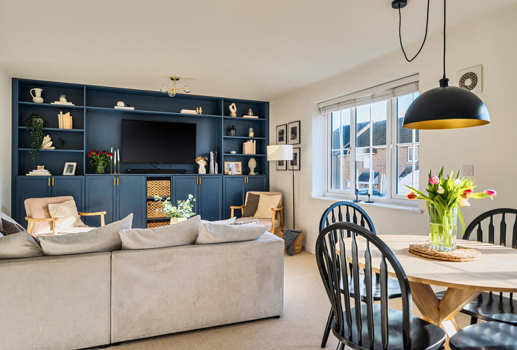 Main image of property: Linnet Way, Keynsham, Bristol, Somerset, BS31