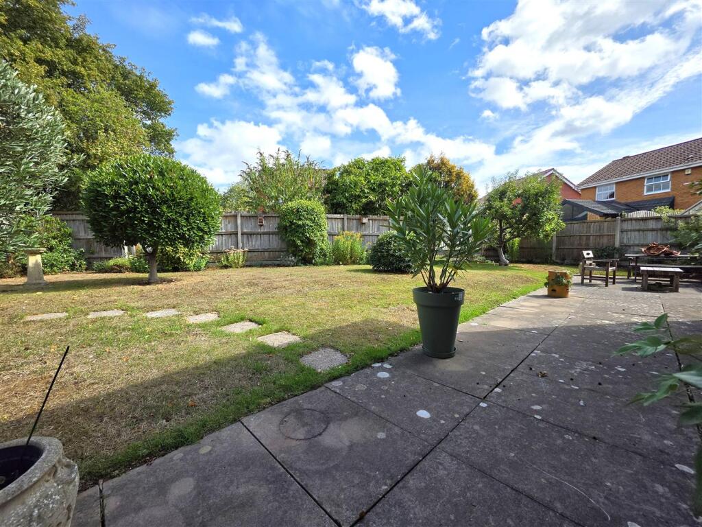 House in Gloucester, Barnwood - View 5