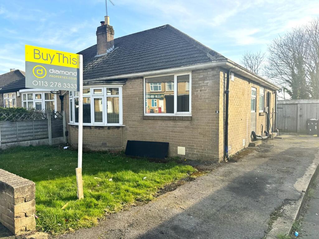 Main image of property: Carr Manor Crescent, Leeds, LS17