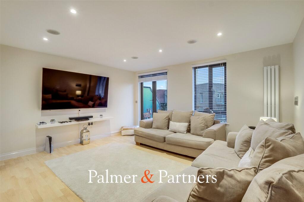 Apartment in Chelmsford, Moulsham - View 5
