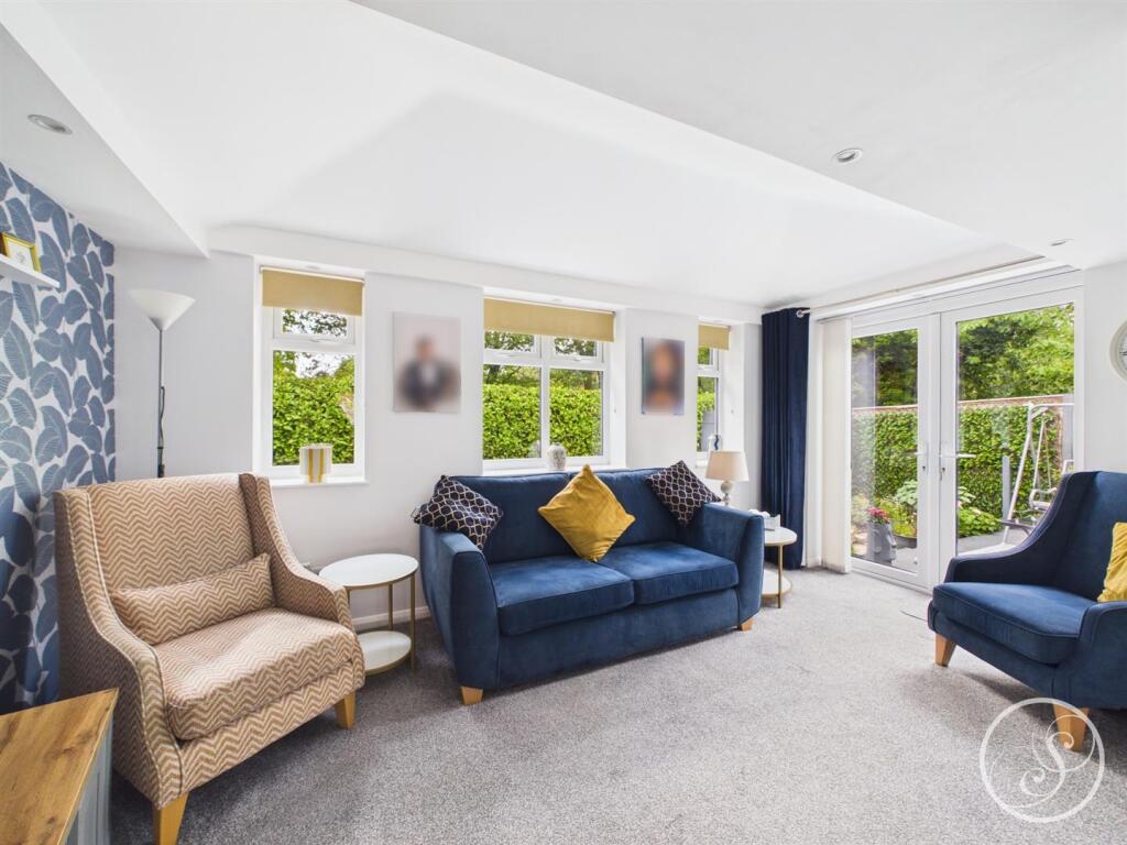 House in Leeds - View 4