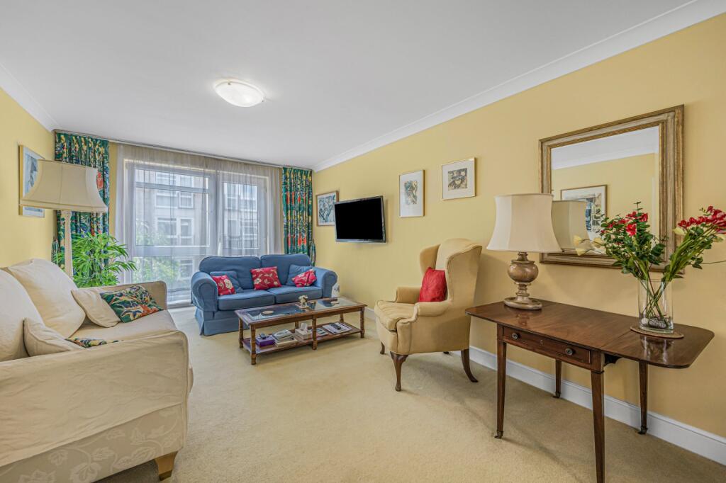Main image of property: Chester Close South,
Regents Park, NW1