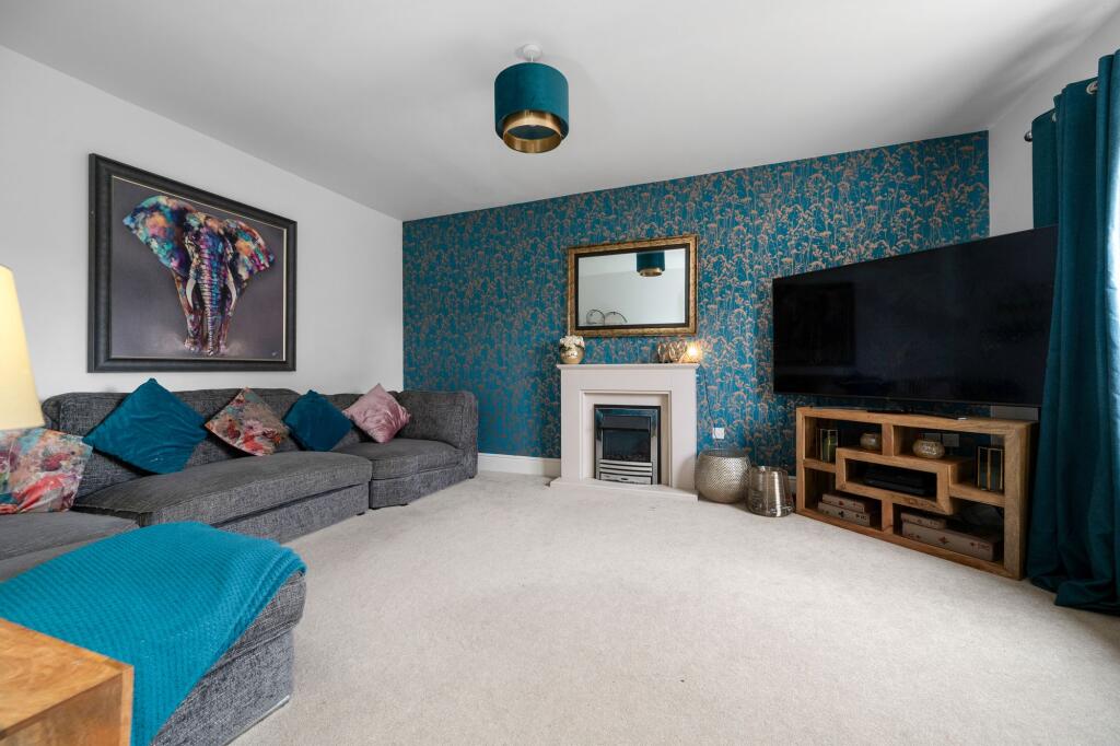 Hawthorn Close, Barleythorpe photo 4