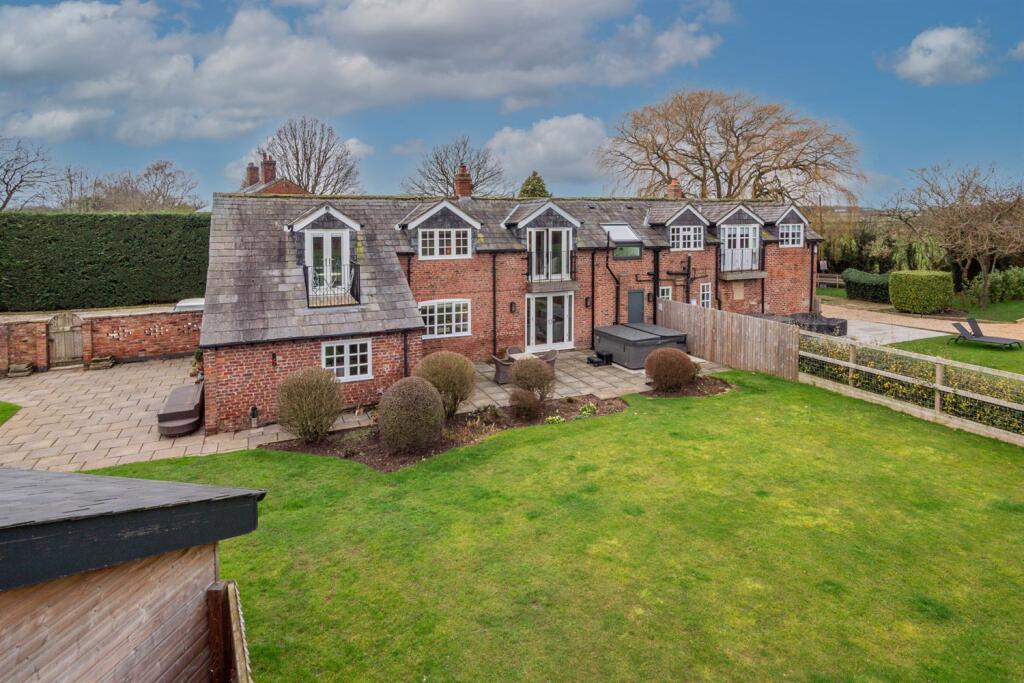 Main image of property: Hobbs Hill Lane, High Legh