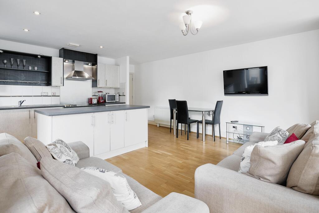 Apartment in London - View 3